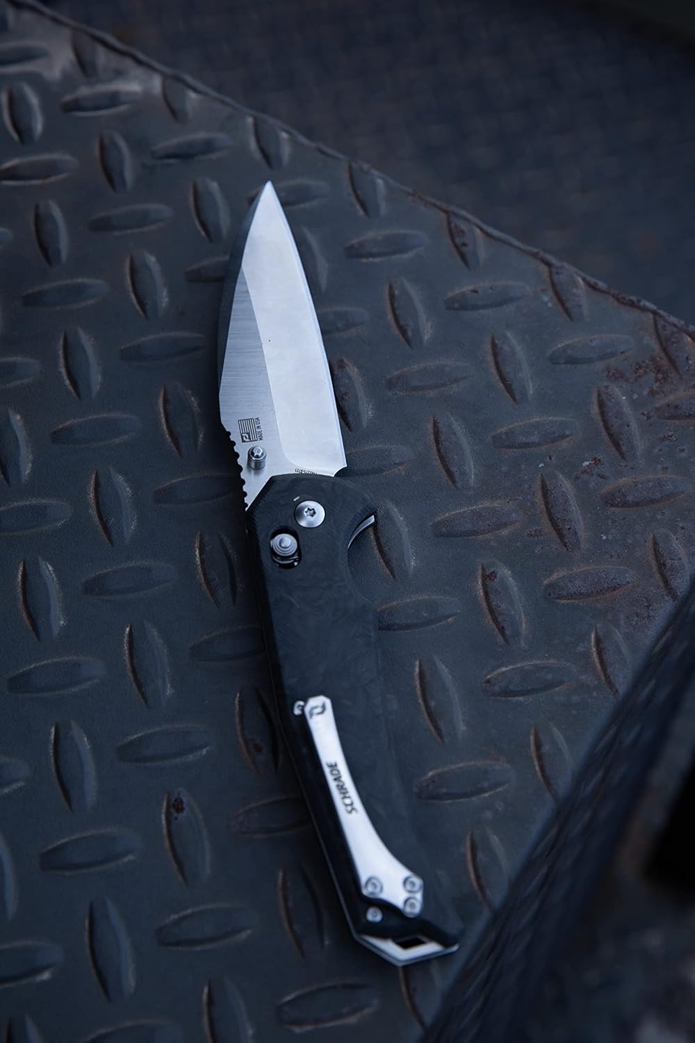 8.75in S35VN Steel Blade Folder with Forged Carbon Fiber Handle B238