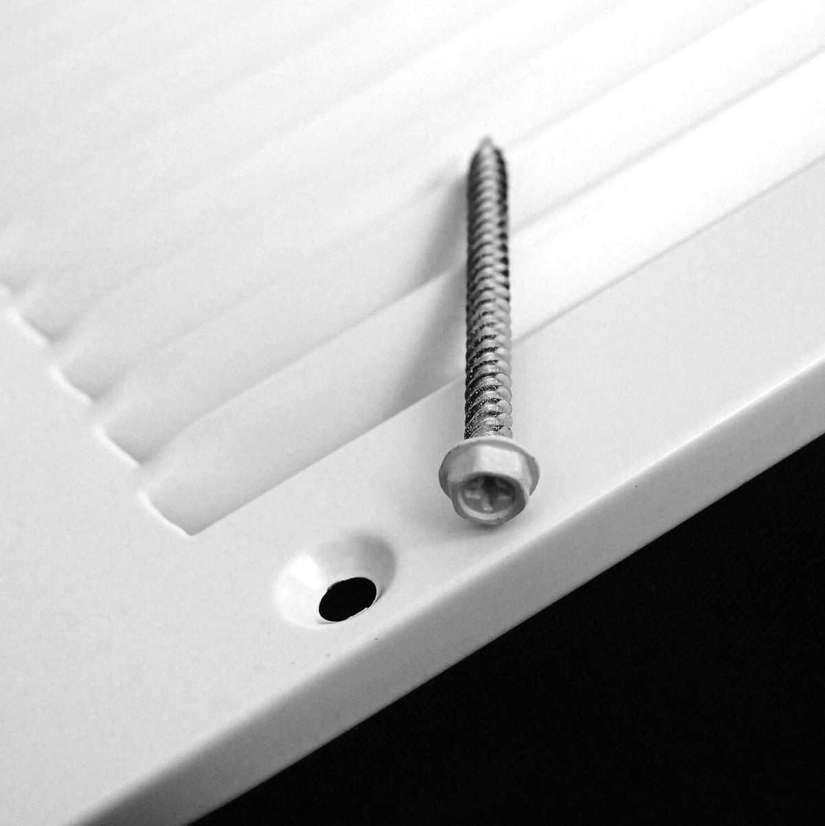 Steel Return Grilles HVAC Duct Cover (30"w X 10"h, White) Y34552