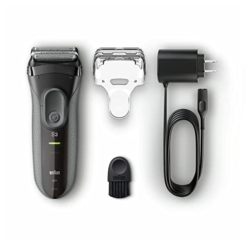 Black Electric Foil Shaver Q8145