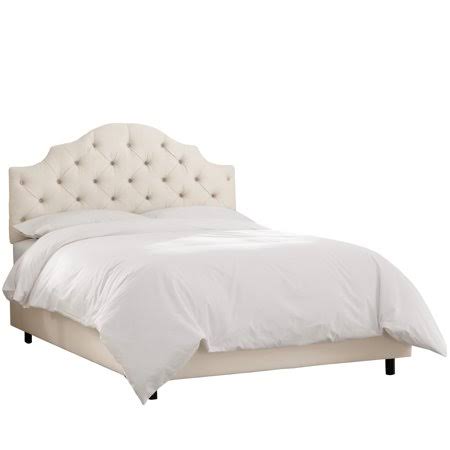Twin Tufted Notched Bed in Shantung Pearl A43809
