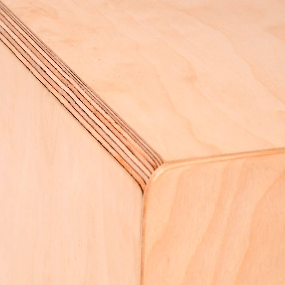 Black Cajon E929760