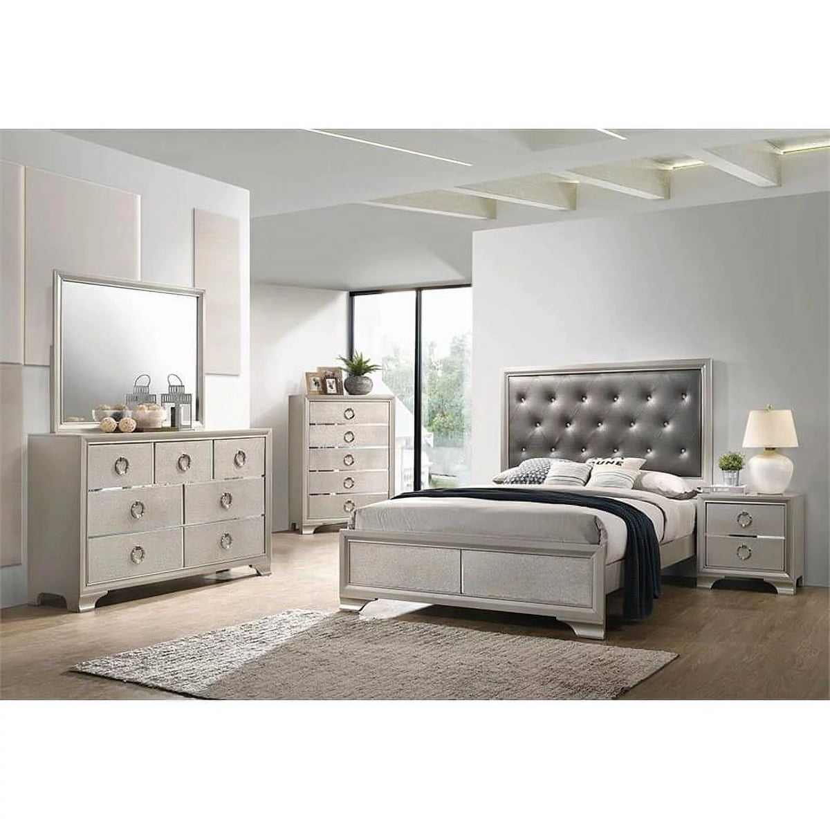 5-piece Wood Eastern King Bedroom Set M3720