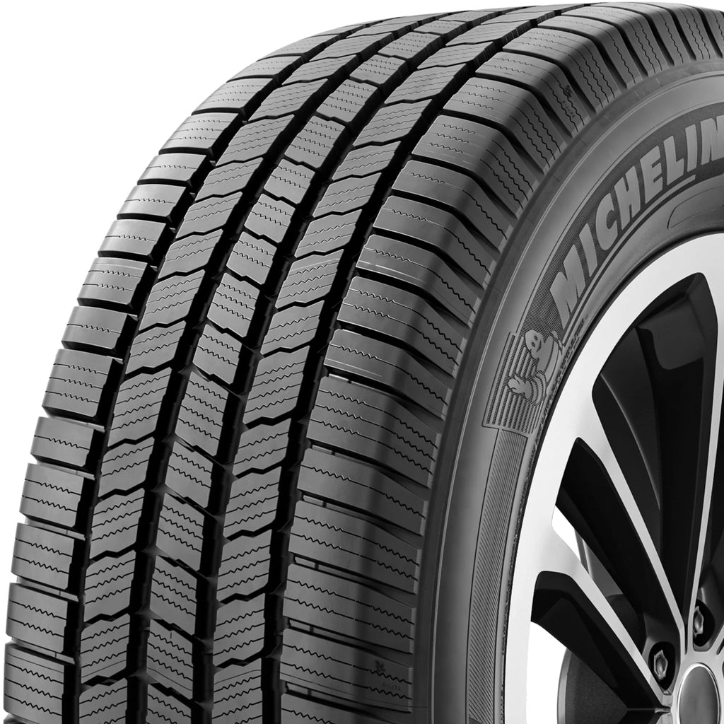 All Season 285/45R22 Light Truck Tire F842759