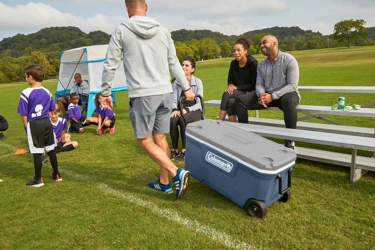 100QT Hard Chest Wheeled Cooler, Lakeside Blue Y812