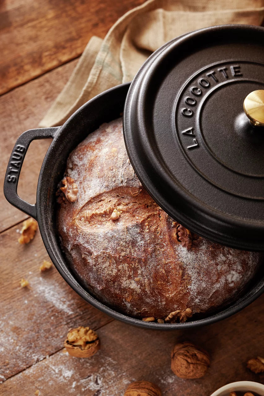 Matte Black Cast Iron 4-Qt Round Cocotte S76832