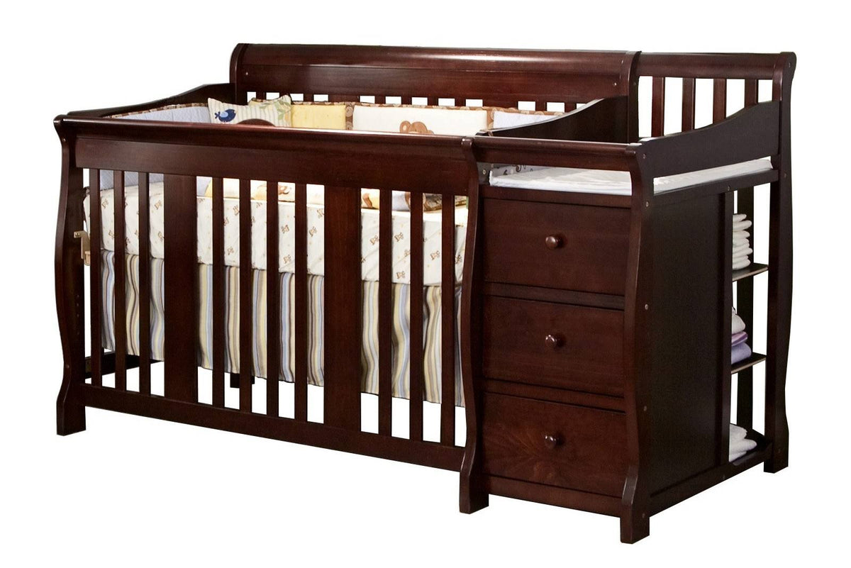 4-in-1 Convertible Crib and Changer L27968