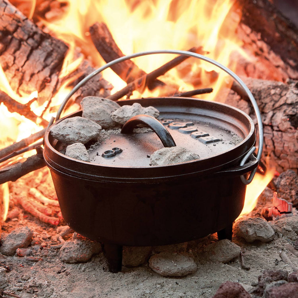 Black 8 qt Cast Iron Dutch Oven U865448