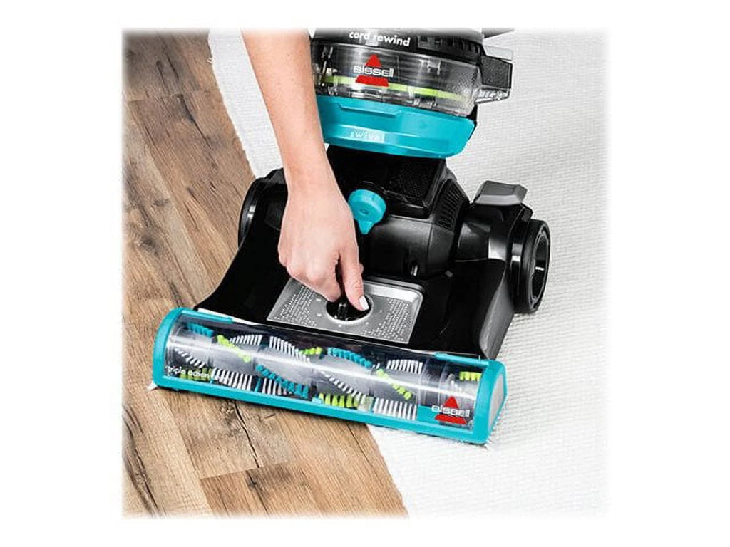 Bagless Upright Vacuum L40400