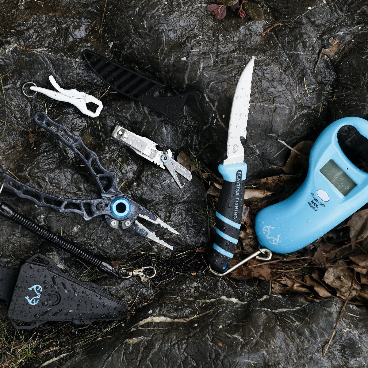 9 Pieces Fishing Pliers and Tools Kit M6711