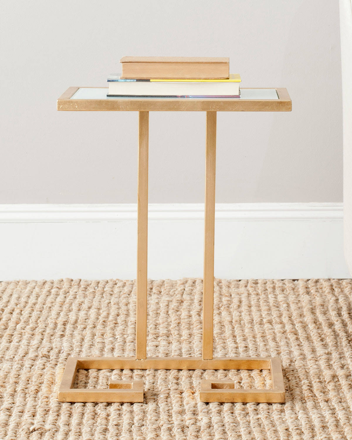 Gold/White Accent Table Z4674