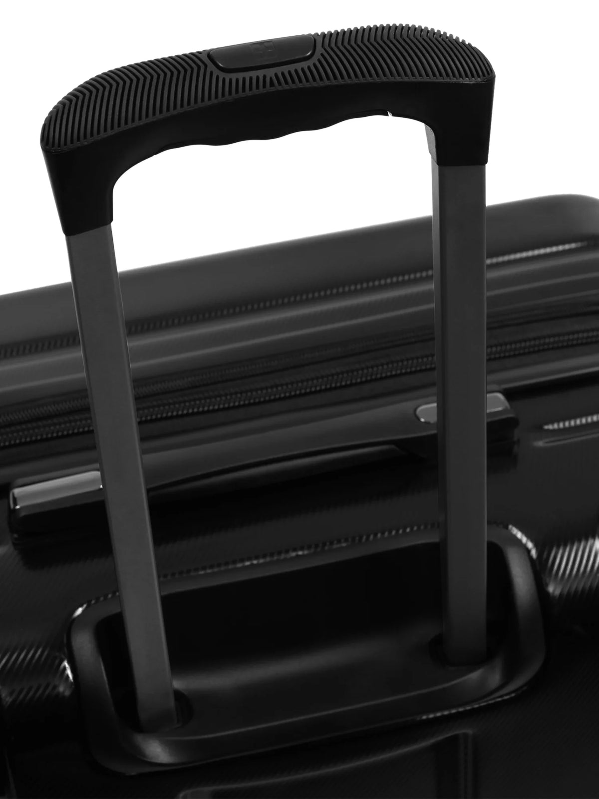 29" Hard Side Check Luggage K829