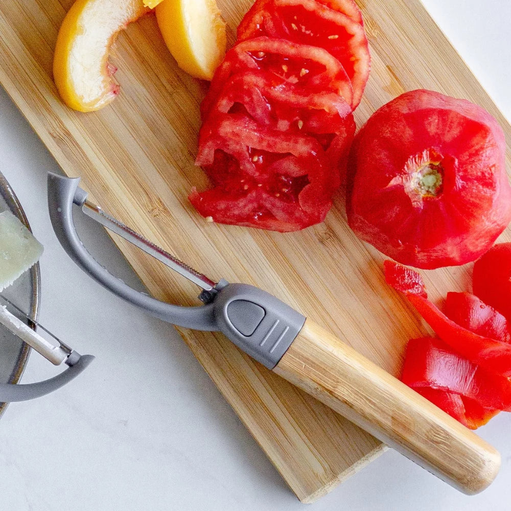 Bamboo and Stainless Steel Straight Peeler Z93794