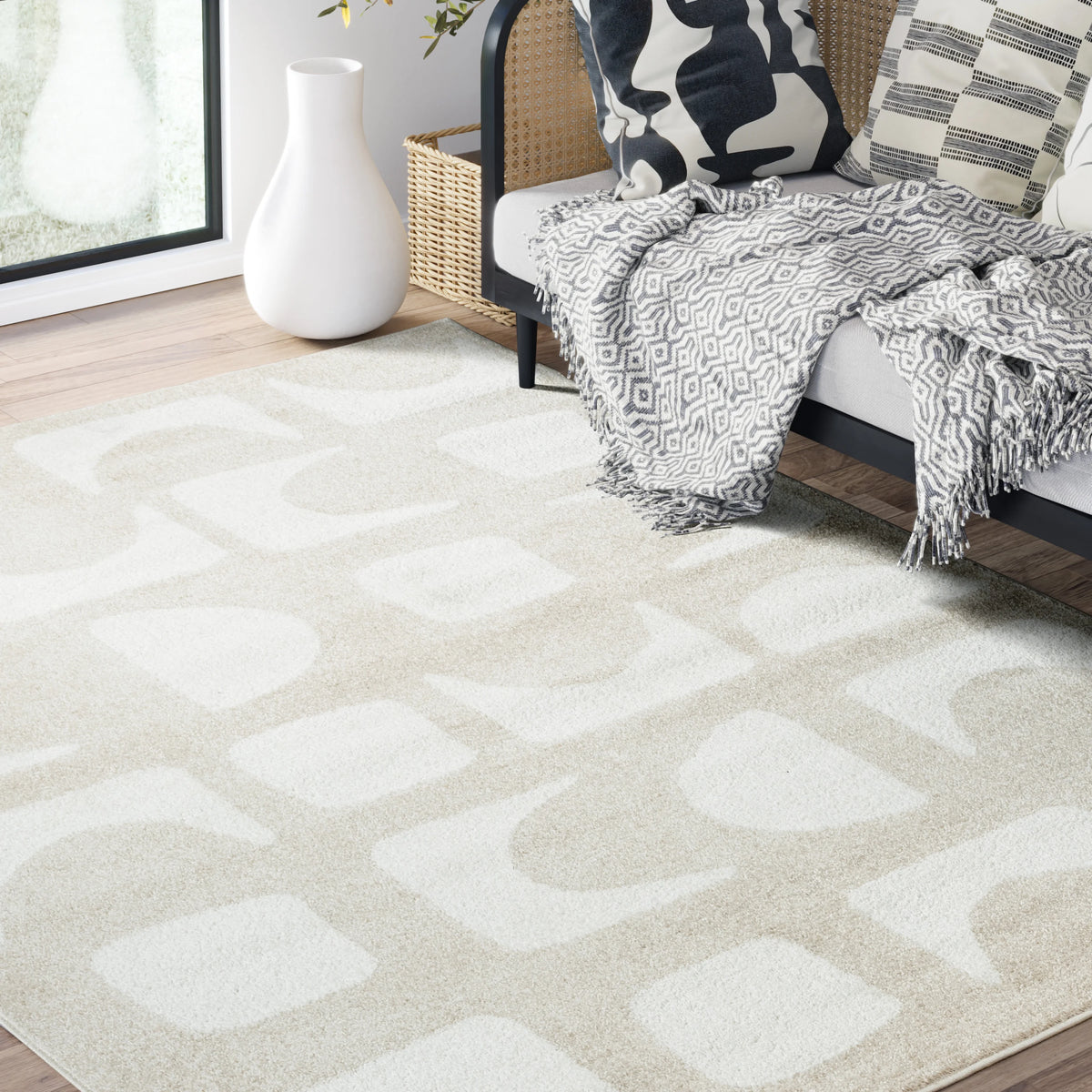 6 x 9 Beige Cream Area Rug F66178