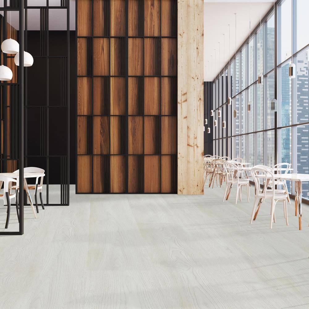 Whitewood Luxury Vinyl Plank G19671