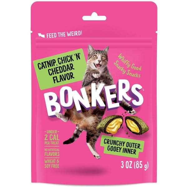 Crunchy Cat Treats S56220