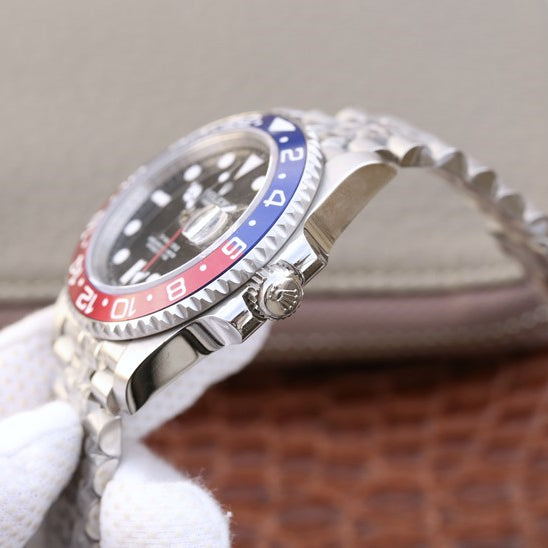 40mm Watch Z681572